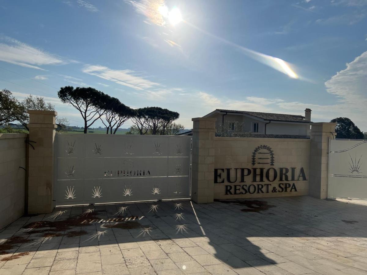 Euphoria Resort Olgiata Εξωτερικό φωτογραφία